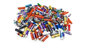 Viele Batterien auf einem Haufen