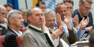 Hubert Aiwanger im Plenarsaal des bayerischen Landtags