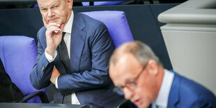 Scholz und Merz im Bundestag