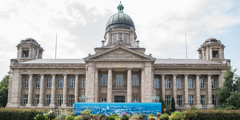 Fassade des Hamburger Verfassungsgerichts