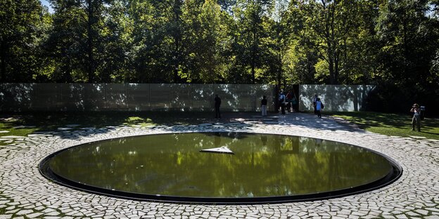 Denkmal für die im Nationalsozialismus ermordeten Sinti und Roma