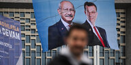 Kemal Kilicdaroglu und Ekrem Imamoglu gemeinsam auf einem Wahlplakat für die Präsidentschaftswahlen in der Türkei