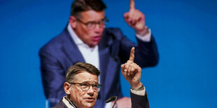 Boris Rhein (CDU), Ministerpräsident von Hessen, spricht zu den Delegierten beim CDU-Parteitag in Darmstadt im Juni.