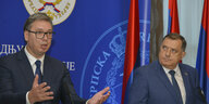 Die serbischen Politiker Alexander Vucic und Milorad Dodik