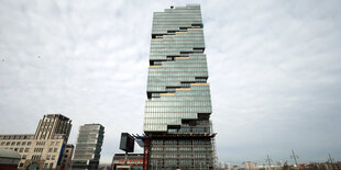 Der "Amazon-Tower" an der Warschauer Straße in Berlin.