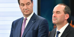 Markus Söder und Hubert Aiwanger nebeneinander