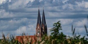 Kirchtürme der Klosterkirche in Neuruppin