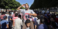 Demonstranten in Tunis