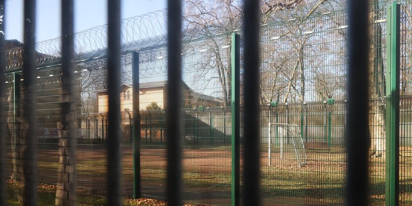 Krankenhaus für Maßregelvollzug auf dem Gelände der Karl-Bonhoeffer-Nervenklinik in Reinickendorf