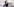 Taghi Ramahi, Ehemann von Narges Mohammadi, zeigt ein altes Foto von ihnen zusammen.