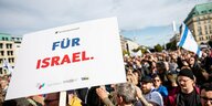 Eine Demo für Israel am Brandenburger Tor