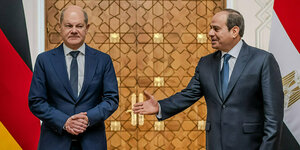 Ägyptens Präsident Al-Sis will Kanzler Olaf Scholz die Hand reichen