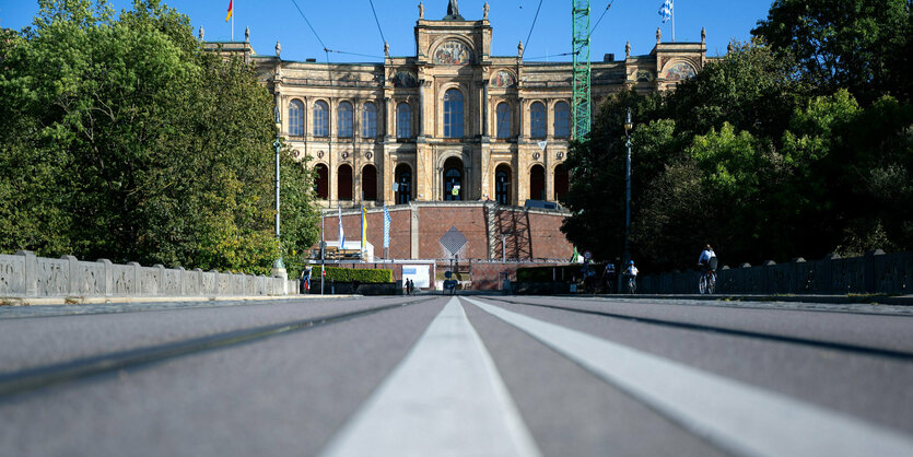 Straße zum Bayerischen Landtag in München