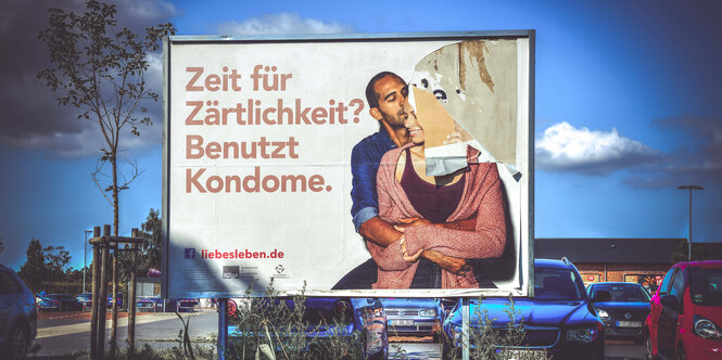 Plakat zum Gebrauch von Kondomen