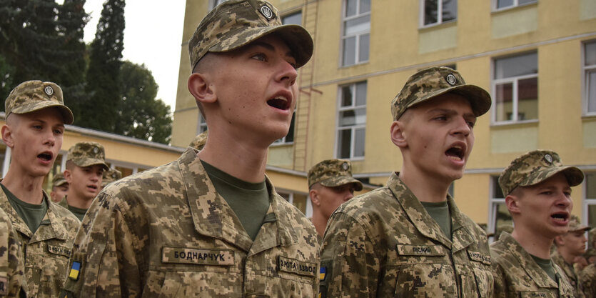 Soldaten bei einer Übung.