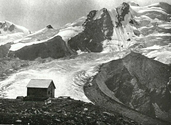 Historische Aufnahme der Weißkugelhütte