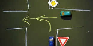 Debatte ber EU-Fhrerscheinregeln: Tempolimit fr Fahranfnger, pardon? |  taz.de