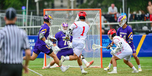 Lacrosse-Spiel der Haudenosaunee bei den World Games im Juli 2022 gegen Japan