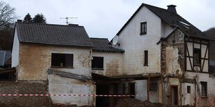 Ein zerstörtes Haus