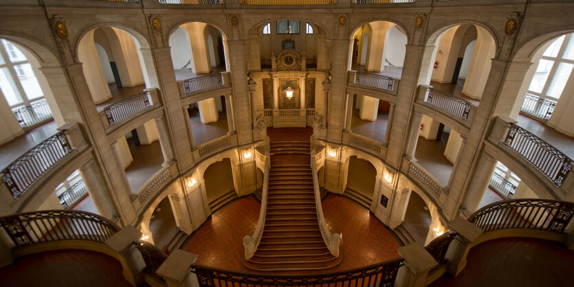 Eingangshalle des Kammergerichtes Berlin.