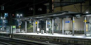 leerer Bahnsteig am Hauptbahnhof in Bremen