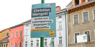 Ein Wahlplakat der CDU in dem Ort Pößneck im Saale-Orla-Kreis
