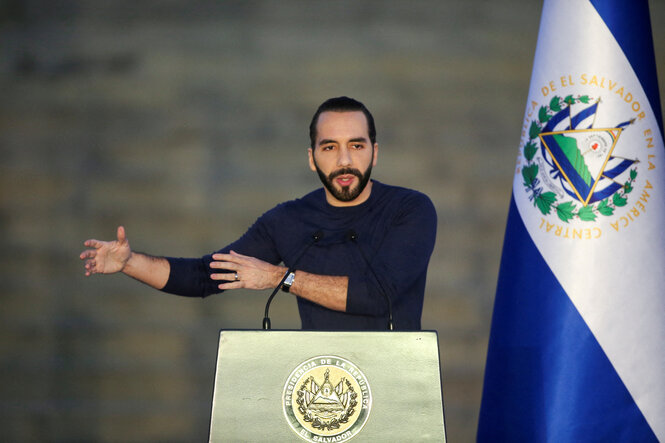 Salvadors Präsident Nayib Bukele bei einer Rede.