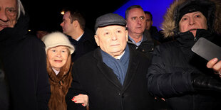 Ex-Premierminister Kaczynski bei einer Demonstration.