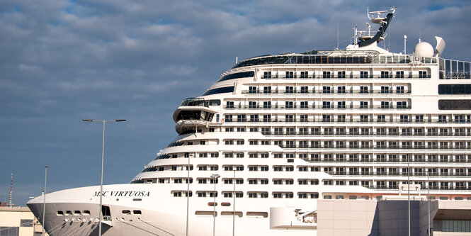 Ein Kreuzfahrtschiff