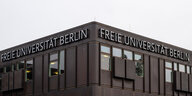 Der Schriftzug «Freie Universität Berlin»