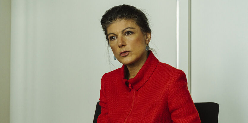 Sahra Wagenknecht spricht.