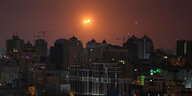 Sonnenaufgang über Kyjiw, wo am frühen Morgen Luftalarm ausgelöst wurde