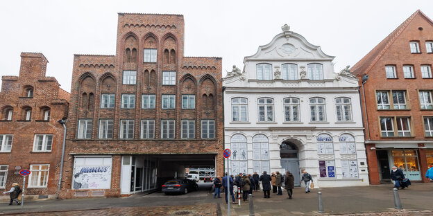 Die Fassaden der Mengstrasse 4 und 6 in Lübeck.