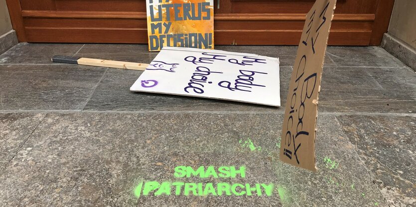 Smash Patriarchy