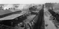 Übersichtsfotografie über das KZ Bergen-Belsen.