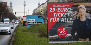 Das Bild zeigt ein Wahlplakat von 2023 mit Franziska Giffey