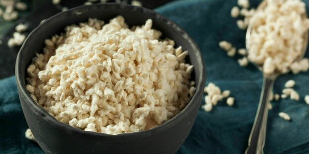 Eine Schüssel voller Koji-Reis.