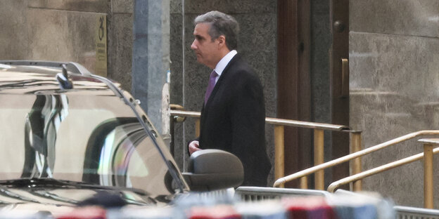 Trumps Hauptzeuge Michael Cohen verlässt am Montag das Gericht im New Yorker Stadtteil Manhattan