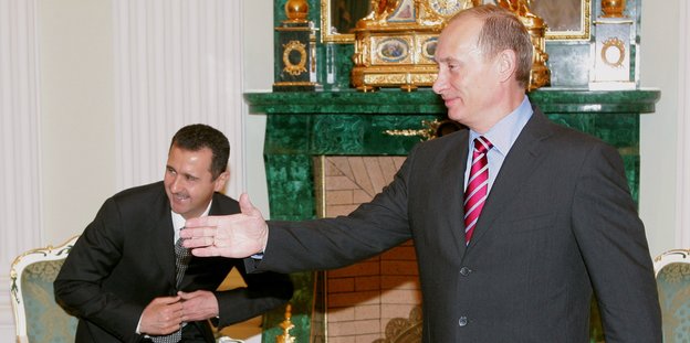Russlands Präsident lässt Syriens Oberhaupt im Hintergrund sitzen.