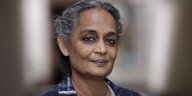 Portrait von Arundhati Roy