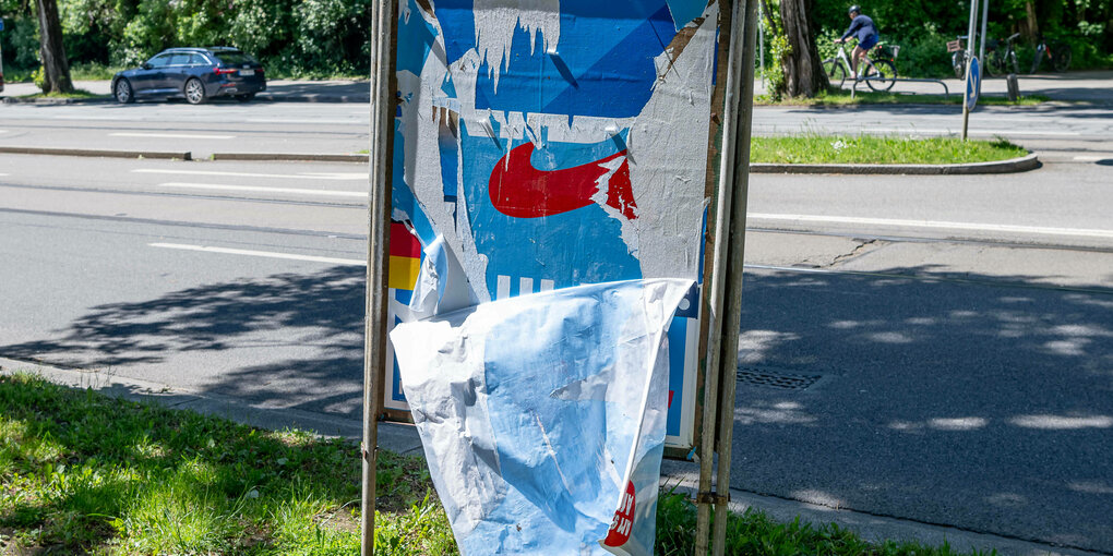 AfD-Wahlplakat mit der Aufschrift: Unser Land zuerst