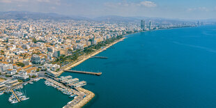 Blick auf die Stadt Limassol.