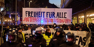 Protest zum Tag der politischen Gefangenen