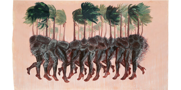 Kunstwerk von Firelei Báez. Man sieht wehende Palmenbäume auf Beinen mit hochkackigen Schuhen