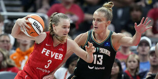 Verlässliche Defensive: Leonie Fiebich (rechts) in der Verteidigung.