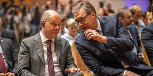 SCholz und Vucic sprechen miteinander