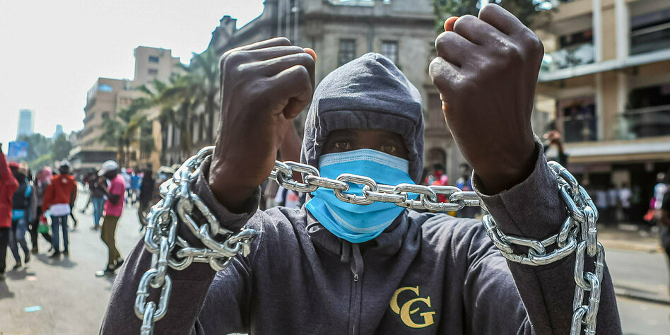 Jugendproteste in Afrika: Mühsamer Kampf gegen Korruption