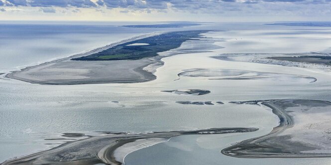 Inseln im Wattenmeer aus der Luft