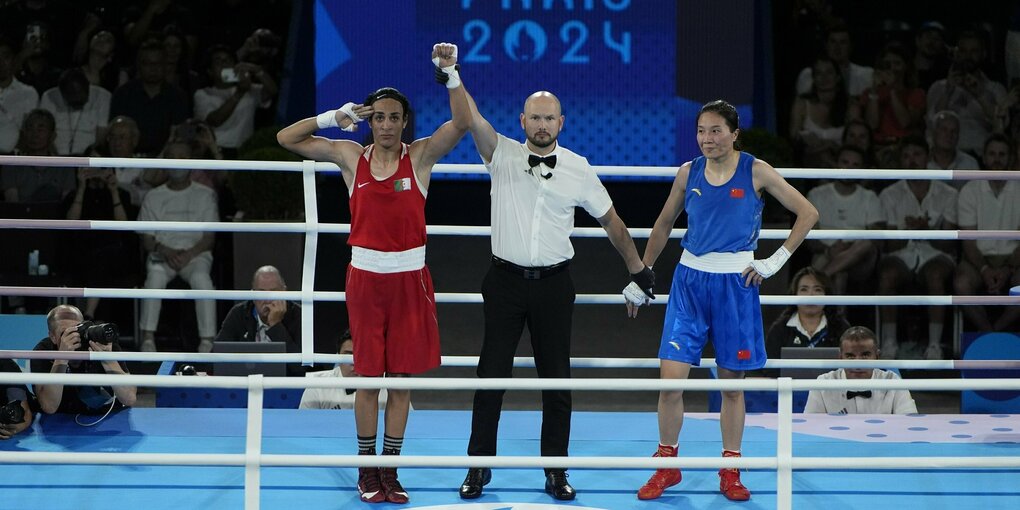 Moment der Gewissheit: Imane Khelif (l.) wird Olympiasiegerin gegen die Chinesin Yang Liu