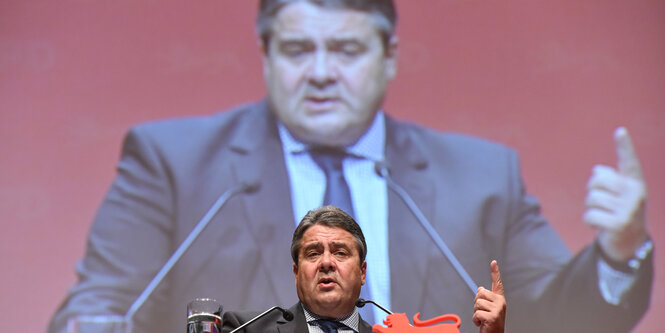 Sigmar Gabriel auf dem Landesparteitag in Mannheim.